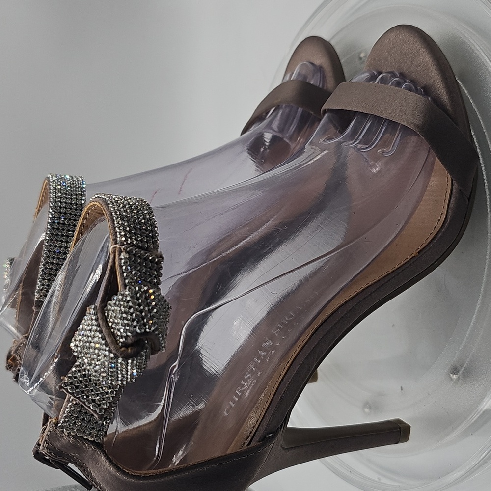 I Christian Siriano Rhinestone Knot Heels Nude Tan Stunning N w/o Tag Never Worn - Picture 3 of 13